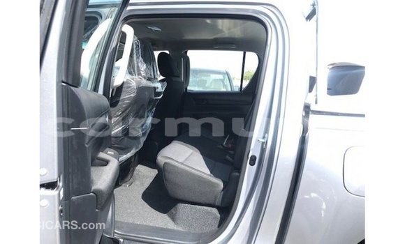 Buy Import Toyota Hilux Other Car in Import - Dubai in Region of Bouenza Buy Import Toyota Hilux Other Car in Import - Dubai in Region of Bouenza