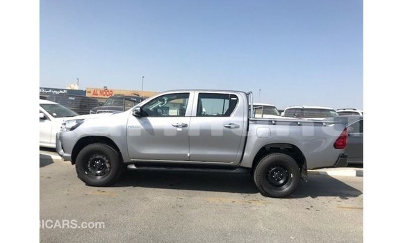 Buy Import Toyota Hilux Other Car in Import - Dubai in Region of Bouenza Buy Import Toyota Hilux Other Car in Import - Dubai in Region of Bouenza