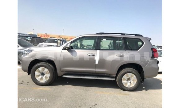 Buy Import Toyota Prado Brown Car in Import - Dubai in Region of Bouenza Buy Import Toyota Prado Brown Car in Import - Dubai in Region of Bouenza