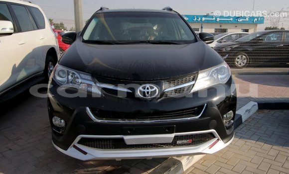 Acheter Import Voiture Toyota RAV4 Noir à Import - Dubai, Région de la Bouenza Acheter Import Voiture Toyota RAV4 Noir à Import - Dubai, Région de la Bouenza