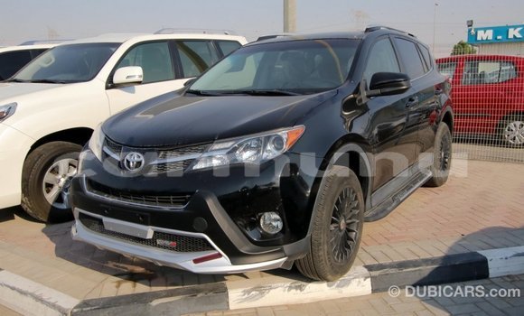 Acheter Import Voiture Toyota RAV4 Noir à Import - Dubai, Région de la Bouenza Acheter Import Voiture Toyota RAV4 Noir à Import - Dubai, Région de la Bouenza