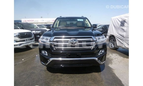 Acheter Import Voiture Toyota Land Cruiser Noir à Import - Dubai, Région de la Bouenza Acheter Import Voiture Toyota Land Cruiser Noir à Import - Dubai, Région de la Bouenza