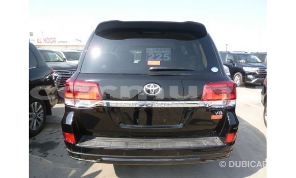 Buy Import Toyota Land Cruiser Black Car in Import - Dubai in Region of Bouenza Buy Import Toyota Land Cruiser Black Car in Import - Dubai in Region of Bouenza