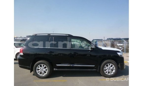 Buy Import Toyota Land Cruiser Black Car in Import - Dubai in Region of Bouenza Buy Import Toyota Land Cruiser Black Car in Import - Dubai in Region of Bouenza