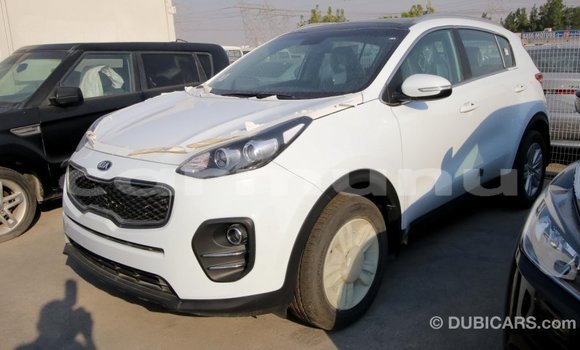 Buy Import Kia Sportage White Car in Import - Dubai in Region of Bouenza Buy Import Kia Sportage White Car in Import - Dubai in Region of Bouenza