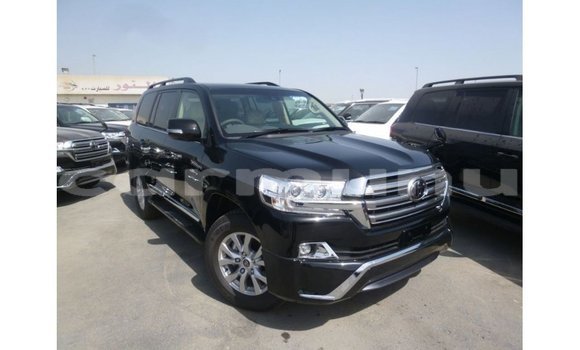Acheter Import Voiture Toyota Land Cruiser Noir à Import - Dubai, Région de la Bouenza Acheter Import Voiture Toyota Land Cruiser Noir à Import - Dubai, Région de la Bouenza