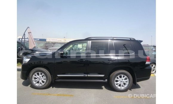 Acheter Import Voiture Toyota Land Cruiser Noir à Import - Dubai, Région de la Bouenza Acheter Import Voiture Toyota Land Cruiser Noir à Import - Dubai, Région de la Bouenza