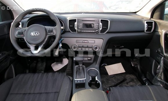 Buy Import Kia Sportage White Car in Import - Dubai in Region of Bouenza Buy Import Kia Sportage White Car in Import - Dubai in Region of Bouenza