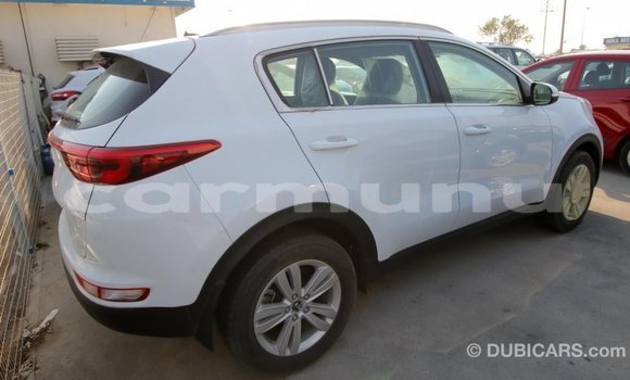 Buy Import Kia Sportage White Car in Import - Dubai in Region of Bouenza Buy Import Kia Sportage White Car in Import - Dubai in Region of Bouenza