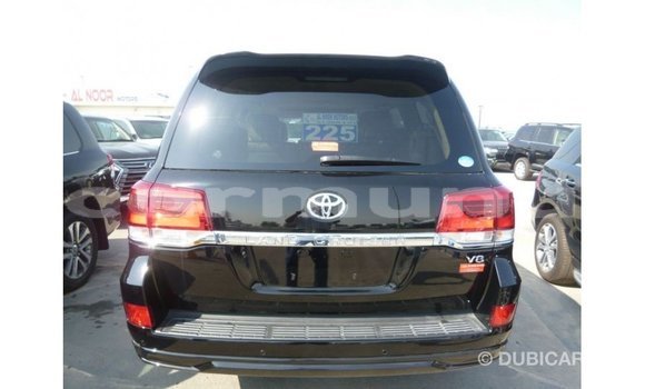 Acheter Import Voiture Toyota Land Cruiser Noir à Import - Dubai, Région de la Bouenza Acheter Import Voiture Toyota Land Cruiser Noir à Import - Dubai, Région de la Bouenza
