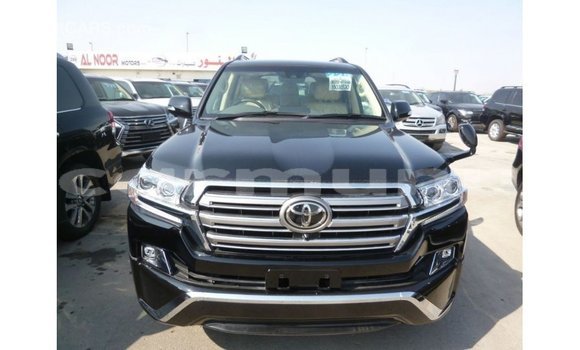 Acheter Import Voiture Toyota Land Cruiser Noir à Import - Dubai, Région de la Bouenza Acheter Import Voiture Toyota Land Cruiser Noir à Import - Dubai, Région de la Bouenza