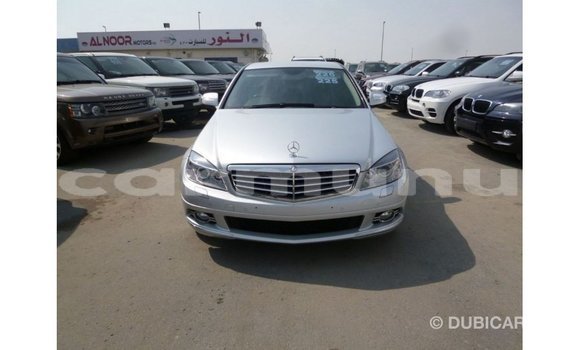Buy Import Mercedes-Benz 200 Other Car in Import - Dubai in Region of Bouenza Buy Import Mercedes-Benz 200 Other Car in Import - Dubai in Region of Bouenza