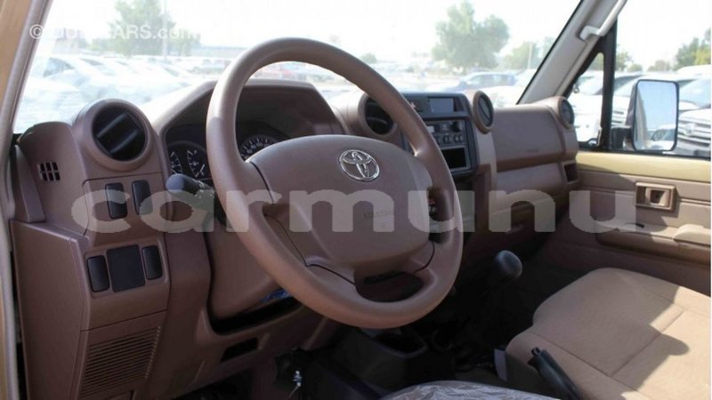 Big with watermark toyota land cruiser region of bouenza import dubai 3189