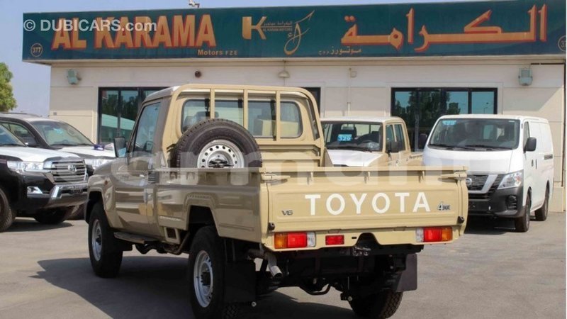 Big with watermark toyota land cruiser region of bouenza import dubai 3189