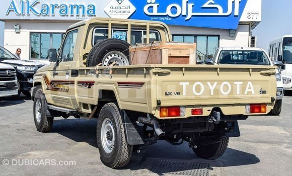 Acheter Import Voiture Toyota Land Cruiser Beige à Import - Dubai, Région de la Bouenza Acheter Import Voiture Toyota Land Cruiser Beige à Import - Dubai, Région de la Bouenza
