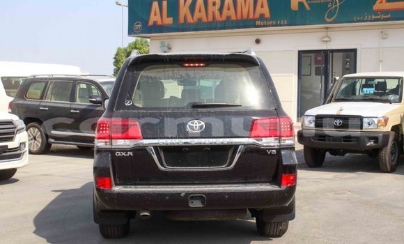 Acheter Import Voiture Toyota Land Cruiser Noir à Import - Dubai, Région de la Bouenza Acheter Import Voiture Toyota Land Cruiser Noir à Import - Dubai, Région de la Bouenza