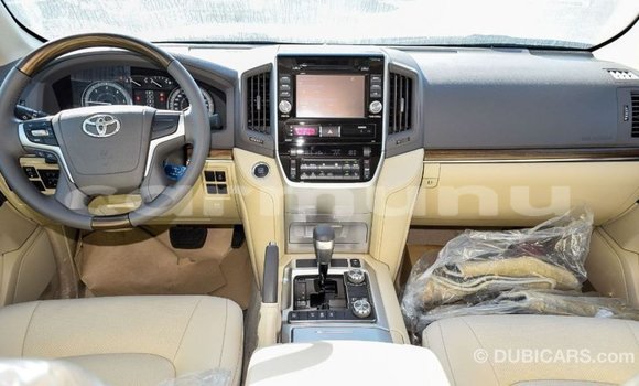 Acheter Import Voiture Toyota Land Cruiser Noir à Import - Dubai, Région de la Bouenza Acheter Import Voiture Toyota Land Cruiser Noir à Import - Dubai, Région de la Bouenza