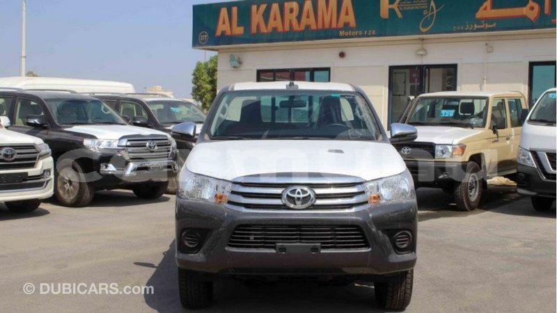 Big with watermark toyota hilux region de la bouenza import dubai 3195