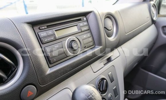 Acheter Import Voiture Nissan Urvan Blanc à Import - Dubai, Région de la Bouenza Acheter Import Voiture Nissan Urvan Blanc à Import - Dubai, Région de la Bouenza