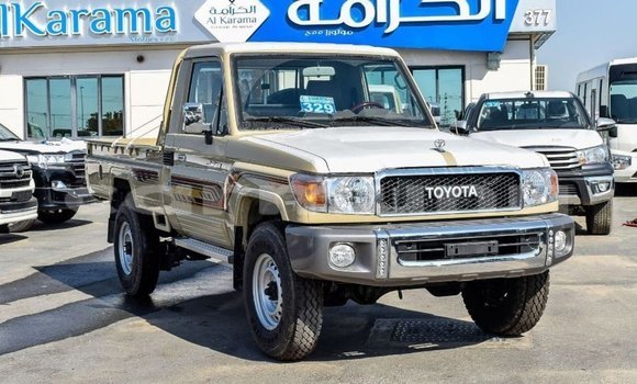 Acheter Import Voiture Toyota Land Cruiser Beige à Import - Dubai, Région de la Bouenza Acheter Import Voiture Toyota Land Cruiser Beige à Import - Dubai, Région de la Bouenza