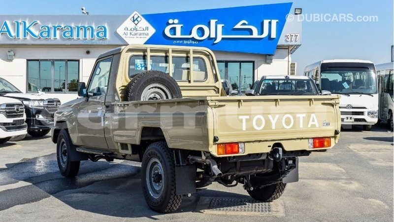 Big with watermark toyota land cruiser region de la bouenza import dubai 3202
