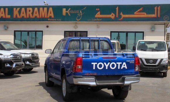 Acheter Import Voiture Toyota Hilux Bleu à Import - Dubai, Région de la Bouenza Acheter Import Voiture Toyota Hilux Bleu à Import - Dubai, Région de la Bouenza