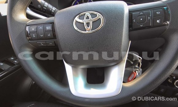 Acheter Import Voiture Toyota Hilux Noir à Import - Dubai, Région de la Bouenza Acheter Import Voiture Toyota Hilux Noir à Import - Dubai, Région de la Bouenza