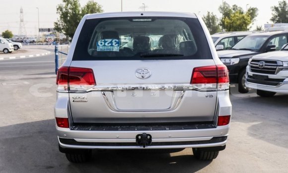 Acheter Import Voiture Toyota Land Cruiser Autre à Import - Dubai, Région de la Bouenza Acheter Import Voiture Toyota Land Cruiser Autre à Import - Dubai, Région de la Bouenza