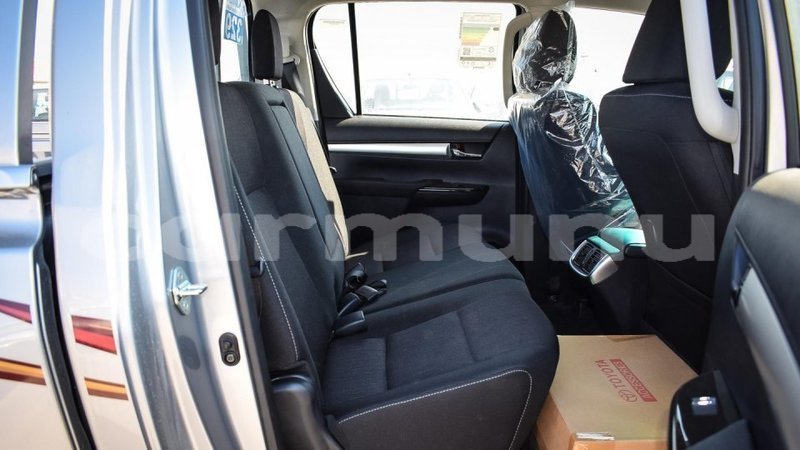 Big with watermark toyota hilux region de la bouenza import dubai 3206