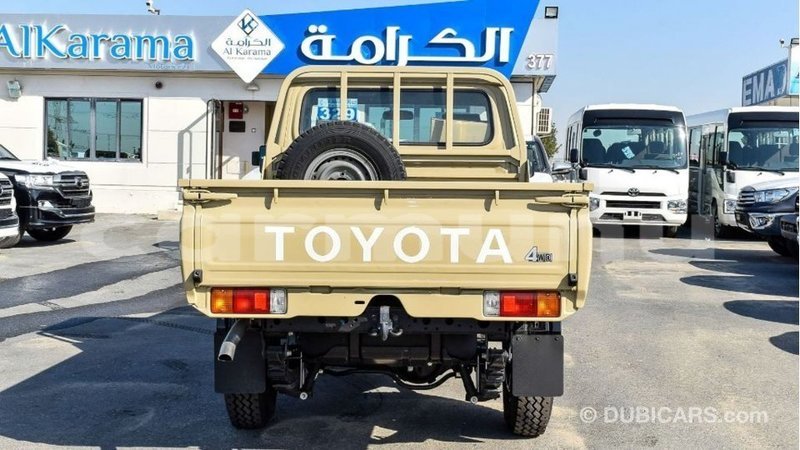 Big with watermark toyota land cruiser region de la bouenza import dubai 3207