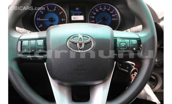 Buy Import Toyota Hilux White Car in Import - Dubai in Region of Bouenza Buy Import Toyota Hilux White Car in Import - Dubai in Region of Bouenza