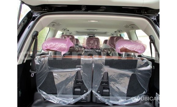 Buy Import Toyota Land Cruiser Black Car in Import - Dubai in Region of Bouenza Buy Import Toyota Land Cruiser Black Car in Import - Dubai in Region of Bouenza