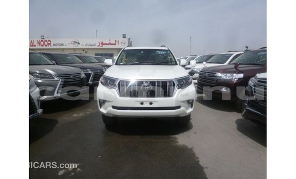 Buy Import Toyota Prado White Car in Import - Dubai in Region of Bouenza Buy Import Toyota Prado White Car in Import - Dubai in Region of Bouenza