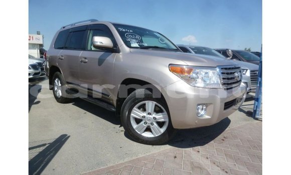 Buy Import Toyota Land Cruiser Other Car in Import - Dubai in Region of Bouenza Buy Import Toyota Land Cruiser Other Car in Import - Dubai in Region of Bouenza