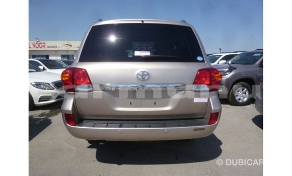 Buy Import Toyota Land Cruiser Other Car in Import - Dubai in Region of Bouenza Buy Import Toyota Land Cruiser Other Car in Import - Dubai in Region of Bouenza