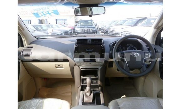 Buy Import Toyota Prado White Car in Import - Dubai in Region of Bouenza Buy Import Toyota Prado White Car in Import - Dubai in Region of Bouenza