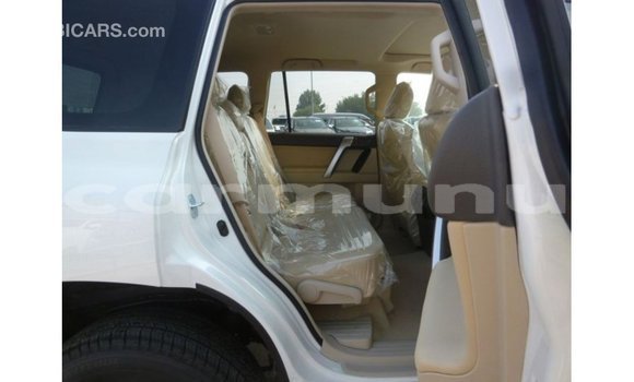 Buy Import Toyota Prado White Car in Import - Dubai in Region of Bouenza Buy Import Toyota Prado White Car in Import - Dubai in Region of Bouenza