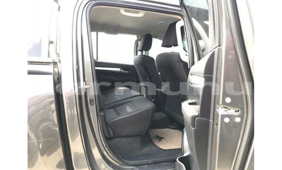 Buy Import Toyota Hilux Black Car in Import - Dubai in Region of Bouenza Buy Import Toyota Hilux Black Car in Import - Dubai in Region of Bouenza