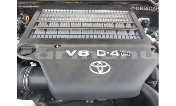 Buy Import Toyota Land Cruiser Black Car in Import - Dubai in Region of Bouenza Buy Import Toyota Land Cruiser Black Car in Import - Dubai in Region of Bouenza