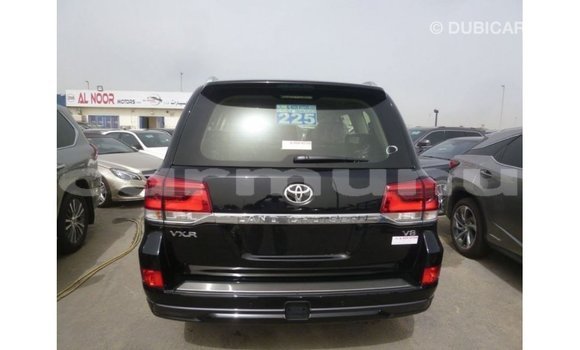 Acheter Import Voiture Toyota Land Cruiser Noir à Import - Dubai, Région de la Bouenza Acheter Import Voiture Toyota Land Cruiser Noir à Import - Dubai, Région de la Bouenza