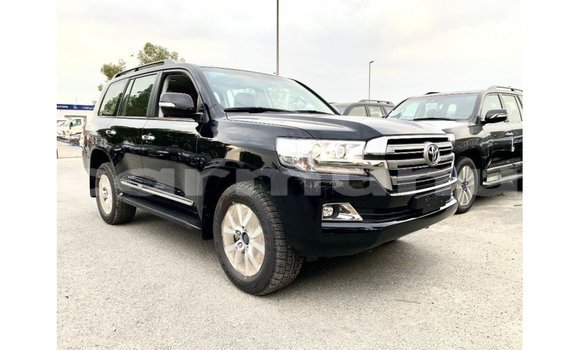 Buy Import Toyota Land Cruiser Black Car in Import - Dubai in Region of Bouenza Buy Import Toyota Land Cruiser Black Car in Import - Dubai in Region of Bouenza