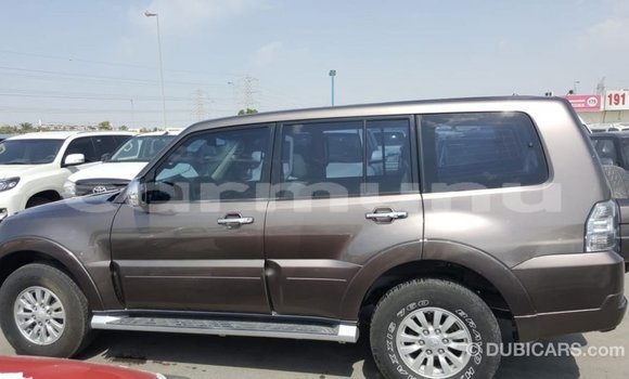 Buy Import Mitsubishi Pajero Brown Car in Import - Dubai in Region of Bouenza Buy Import Mitsubishi Pajero Brown Car in Import - Dubai in Region of Bouenza