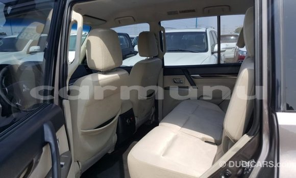 Buy Import Mitsubishi Pajero Brown Car in Import - Dubai in Region of Bouenza Buy Import Mitsubishi Pajero Brown Car in Import - Dubai in Region of Bouenza