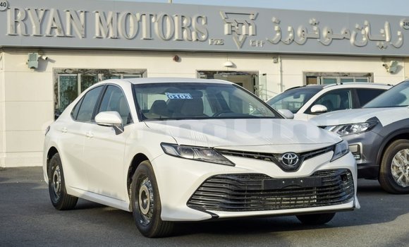 Buy Import Toyota Camry White Car in Import - Dubai in Region of Bouenza Buy Import Toyota Camry White Car in Import - Dubai in Region of Bouenza