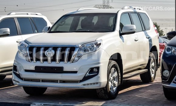 Acheter Import Voiture Toyota Prado Blanc à Import - Dubai, Région de la Bouenza Acheter Import Voiture Toyota Prado Blanc à Import - Dubai, Région de la Bouenza