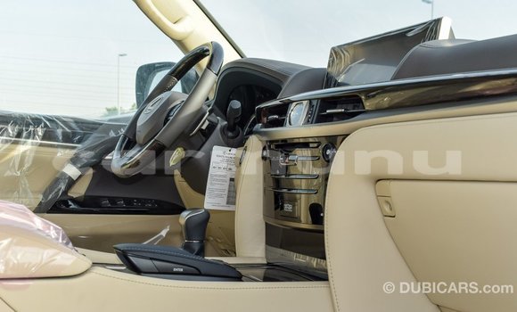 Acheter Import Voiture Lexus LX Blanc à Import - Dubai, Région de la Bouenza Acheter Import Voiture Lexus LX Blanc à Import - Dubai, Région de la Bouenza