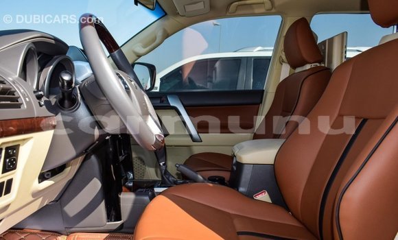 Acheter Import Voiture Toyota Prado Blanc à Import - Dubai, Région de la Bouenza Acheter Import Voiture Toyota Prado Blanc à Import - Dubai, Région de la Bouenza