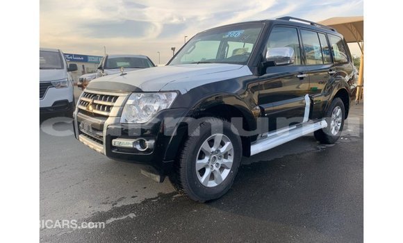 Buy Import Mitsubishi Pajero Black Car in Import - Dubai in Region of Bouenza Buy Import Mitsubishi Pajero Black Car in Import - Dubai in Region of Bouenza