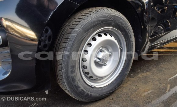 Acheter Import Voiture Kia Rio Noir à Import - Dubai, Région de la Bouenza