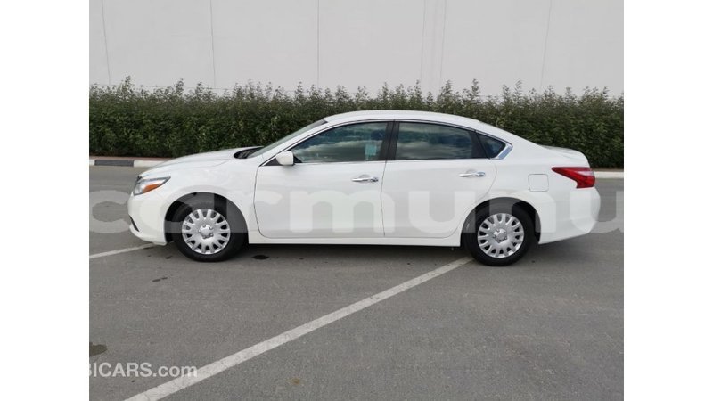 Big with watermark nissan altima region de la bouenza import dubai 3269